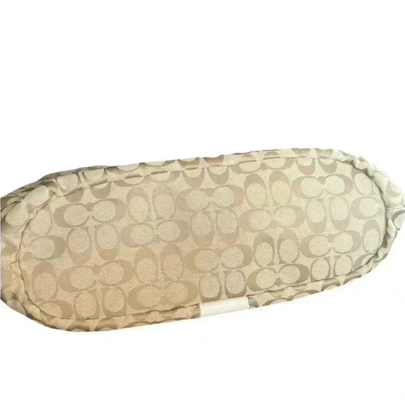 Coach Devin Light Beige Khaki Ivory satchel Handbag Purse. - Picture 7 of 13